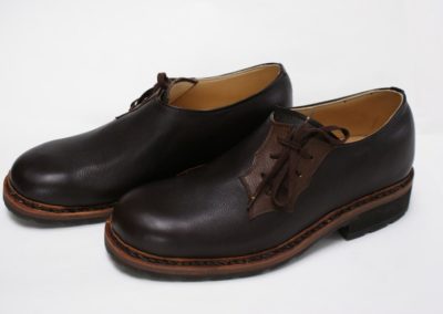 Zwiegenähte Haferlschuhe in Braun-Kombination